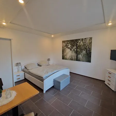 Апартаменты Zentral Zur Kurklinik Inkl Parkplatz *
