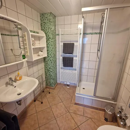 Zentral Zur Kurklinik Inkl Parkplatz